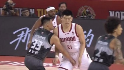 多多28下载-拳击刘传兴下体 官方：曾繁日停赛2场&amp;amp;罚款10万元